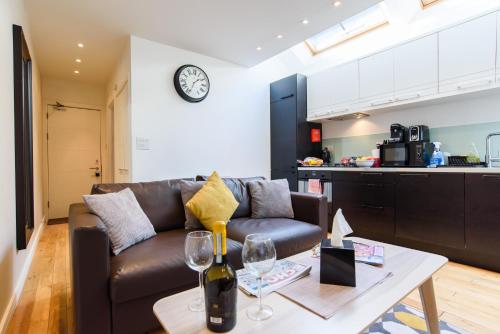 Oakfield Premier Apartments - Fast Wifi - 5 mins City Centre