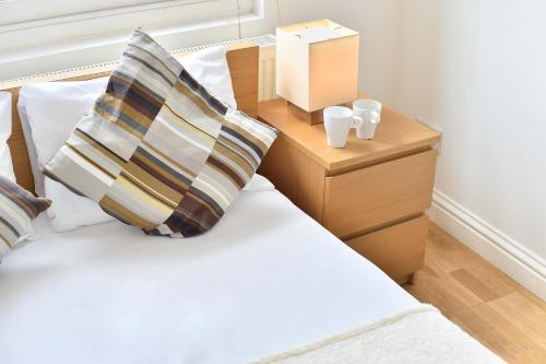 Fantastic Stays at Camden - image 6