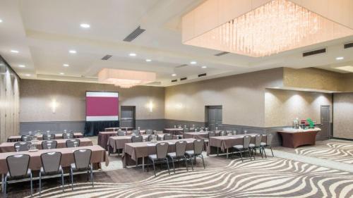 Crowne Plaza Suffern-Mahwah, an IHG Hotel