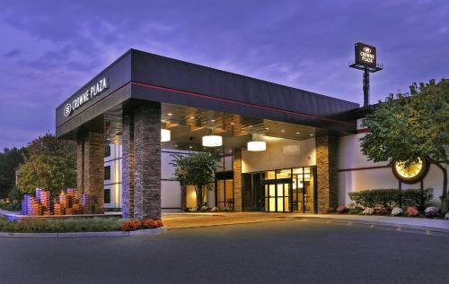 Crowne Plaza Suffern-Mahwah, an IHG Hotel