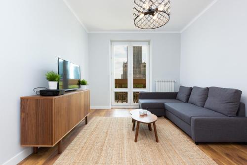 Apartments Warsaw Downtown Świętokrzyska by Renters - image 13