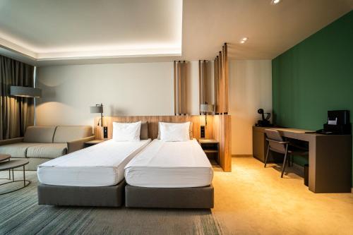HVD Reina del Mar - Premium Spa Service & Free Parking in Obzora