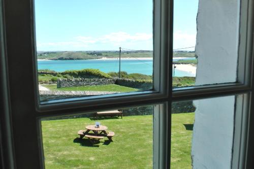 Lellizzick Bed And Breakfast, Padstow, Cornwall