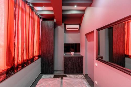 Party luxury 3BR sea view apartment in Arcadia - main image