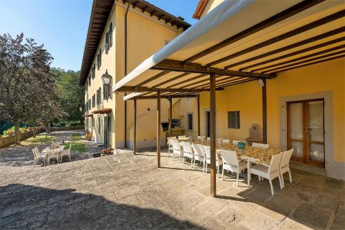 陽台/露台, Villa Mario, piscina privata,aria cond,immersa nel verde,campagna Toscana in 聖洛克