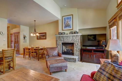 Mountain Thunder 202 townhouse - image 4