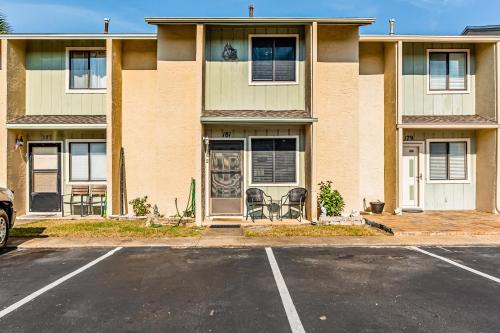 Gulf Highlands: 181 Gulf Highlands Blvd.