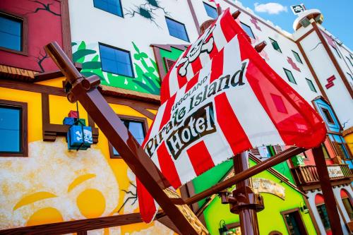 LEGOLAND® Pirate Island Hotel - Florida