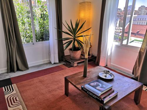 Studio with Pool View room in Maison d'Hôtes Mandrosoa