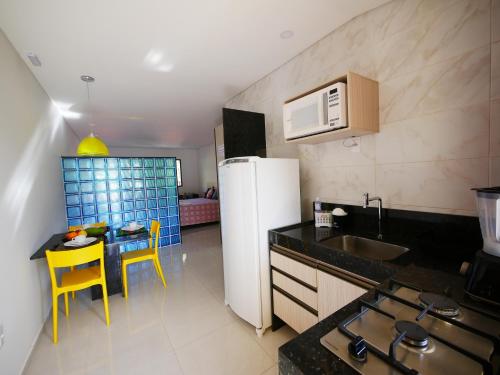 Kitchen, Condominio Oasis das Flores in Porto De Galinhas