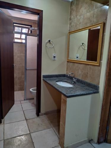Budget Apartamento Na Praia Ubatuba in ปรายา โด ลาซาโร