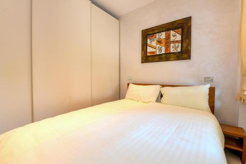 Miralago Superior Apartment - image 5