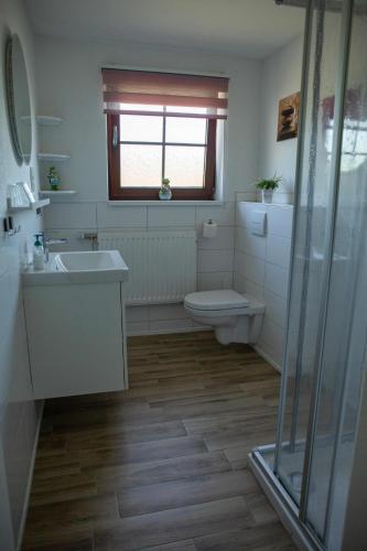 Kleine Reetstube in Tespe