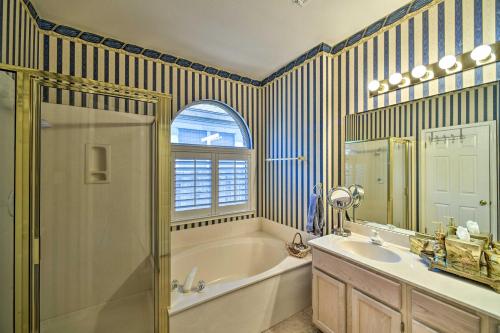 Upscale San Antonio Home with Screened-In Porch!