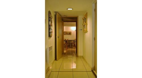 ردهة, Hotel Bosquet Pau Centre - Self Check In Budget Hotel in Pau City Center