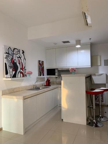 Arty Apartment at CBD Kuningan (Jakarta)