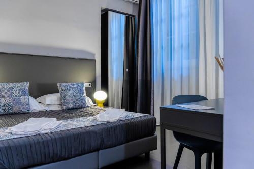 Re Vittorio De Luxe Room Type - Standard Double or Twin Room