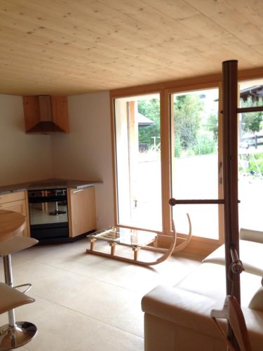 2-Zimmer Ferienwohnung,Parterre,Sitzplatz,Garage in Adelboden