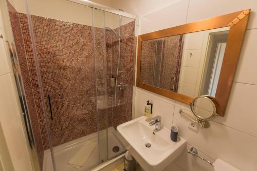Luis City Apartments Regensburg - image 9