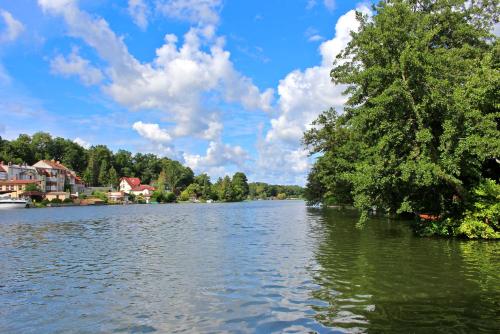 Ferienhaus direkt am See Lychen UC - image 3