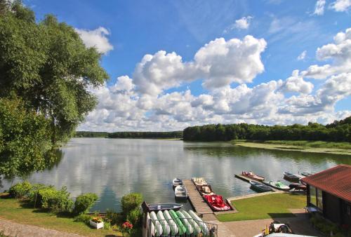 Ferienhaus direkt am See Lychen UC - image 10