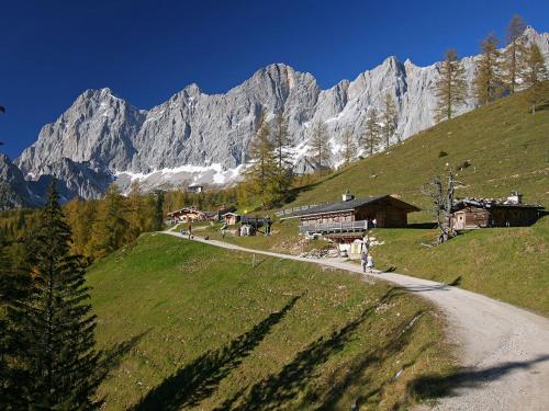 Berghotel Türlwand - image 7