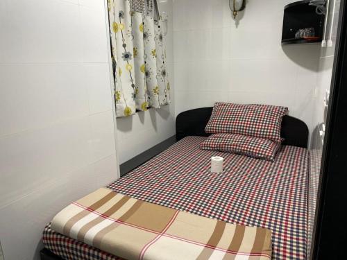 Budget Single Room room in Day And Night Hostel