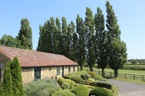 Norbin Farm - Accommodation - Box