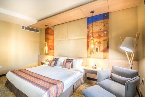 Grand Plaza Hotel