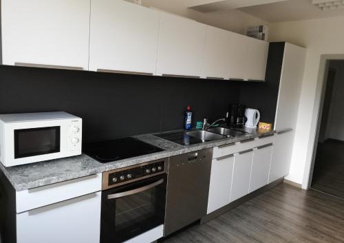 Kitchen, Pension Zur alten Fachschule in Triptis