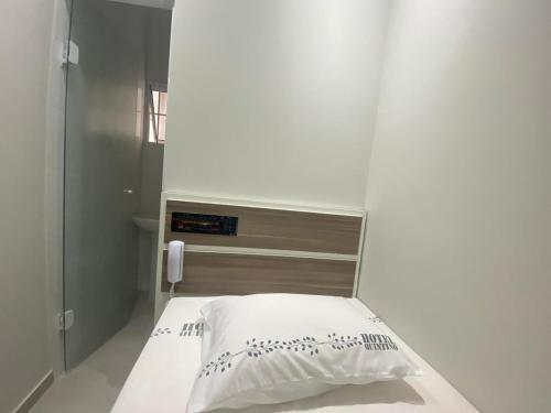 Single Room room in Hotel Quintino - No Coração de São Paulo 2 Min do Metrô Sé 10 Min do Brás 5 Min da 25 de Março e Estacionamento no Local Grátis