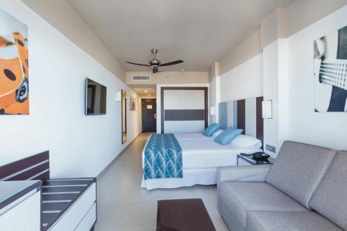 Hotel Riu Costa del Sol - All Inclusive - image 4