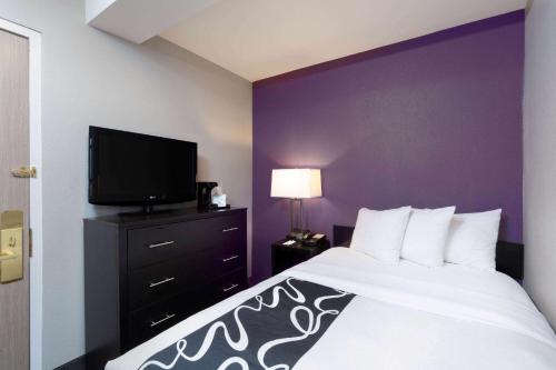 La Quinta Inn & Suites by Wyndham New York City Central Park