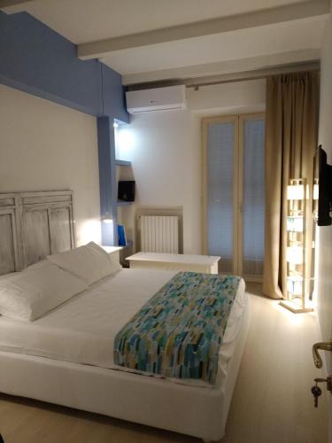 Apulia 35 – Bari, LA