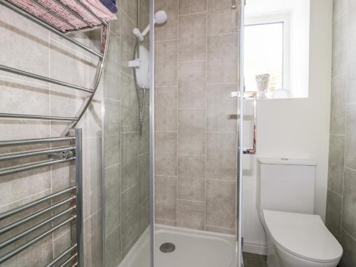 6 Middleway - image 8