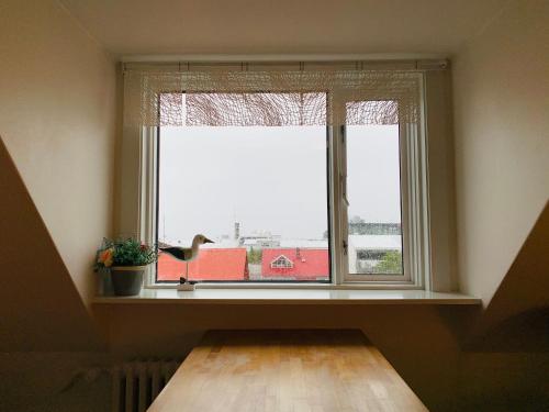 Apartment with Balcony image 4