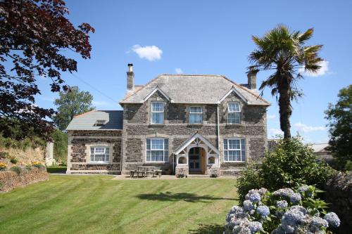 Trenona Farm Holidays, Veryan, Cornwall