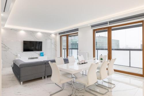 Karolkowa 28A - Luminous Apartment with Balcony by Renters Prestige, Varšava (fotografie 8)