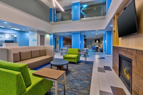Holiday Inn Express & Suites - Effingham, an IHG Hotel in Effingham, USA