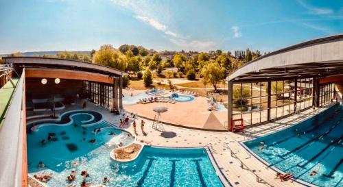 Le calme pres du parc et des Thermes 1