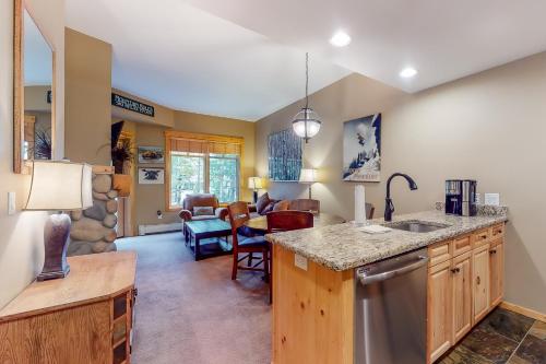 Tucker Mountain Lodge #104 in Copper Mountain, USA