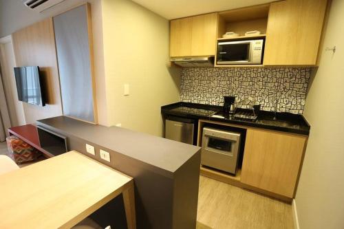 Standard Double Room image 6
