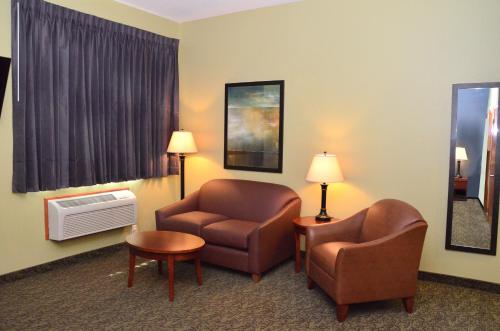 Cobblestone Inn & Suites - Newton