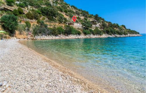  Two-Bedroom Holiday Home in Bol in 21420 Bol