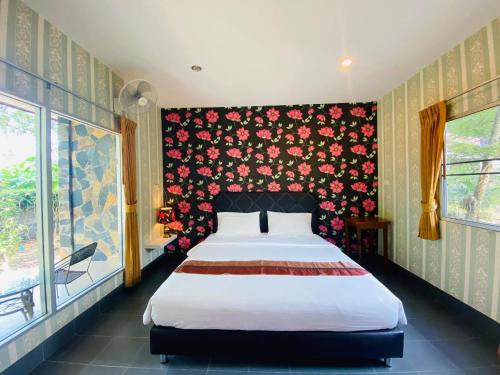 คานาล รีสอร์ท (Canal Resort) in สนามบินภูเก็ต