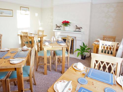 Amberlea Guest House - image 10