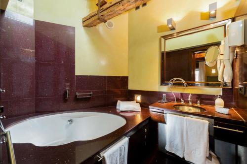 265746082 Ca' Pisani Hotel