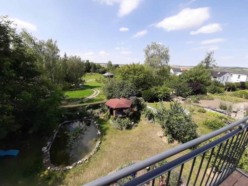 Gastehaus Edelmann 3.6km von Dingolshausen entfernt