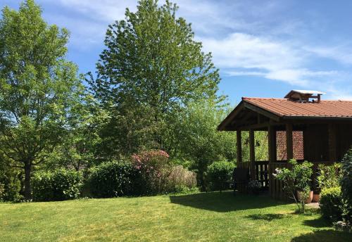 Ellis Garden 5.1km von Oberwörresbach entfernt