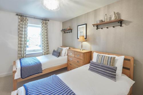 Picture of Host & Stay - Caedmons Prospect